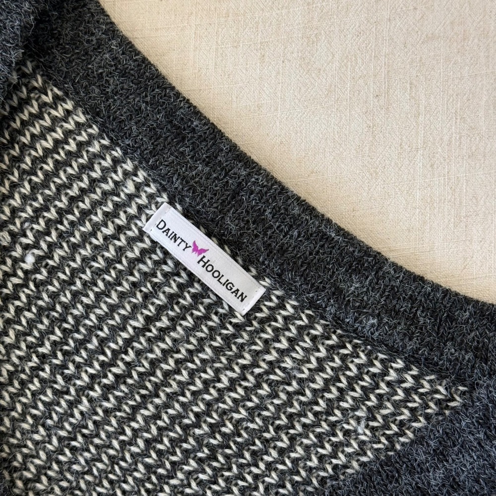 Dainty Hooligan Southwestern Knit Fringe Poncho Sweater Charcoal Gray Boho S/M - Picture 5 of 14